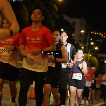 Runner Photo 1751136