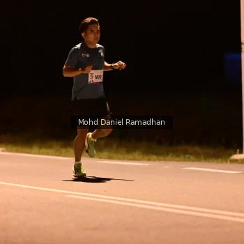 Runner Photo 1751149