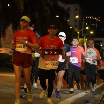 Runner Photo 1751166