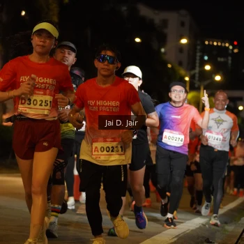 Runner Photo 1751171