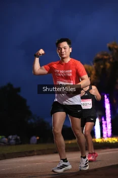 Runner Photo 1751424