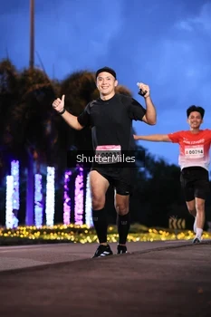 Runner Photo 1751664