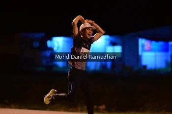 Runner Photo 1751680