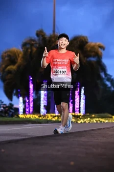 Runner Photo 1751717