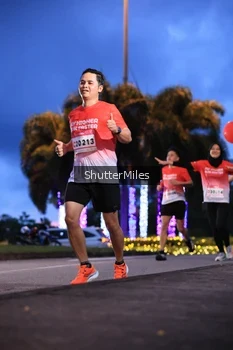 Runner Photo 1751748