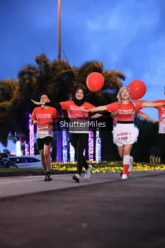 Runner Photo 1751754