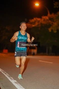 Runner Photo 1751786