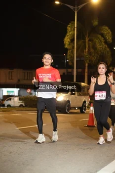 Runner Photo 1752019