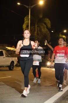 Runner Photo 1752027