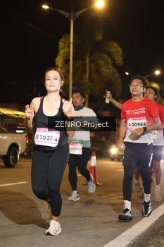 Runner Photo 1752031