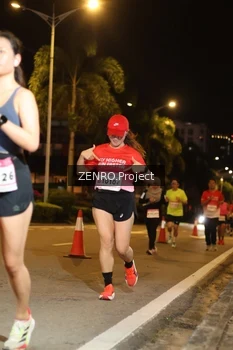 Runner Photo 1752077