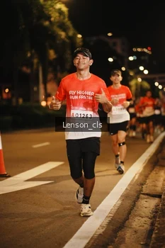 Runner Photo 1752099
