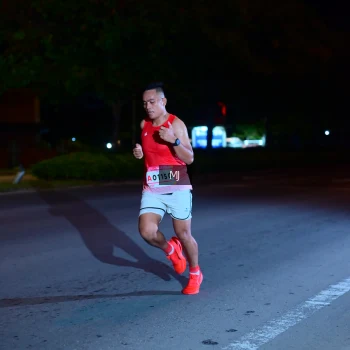 Runner Photo 1752176