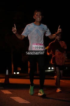 Runner Photo 1752193