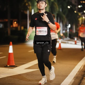 Runner Photo 1752218