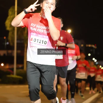 Runner Photo 1752236