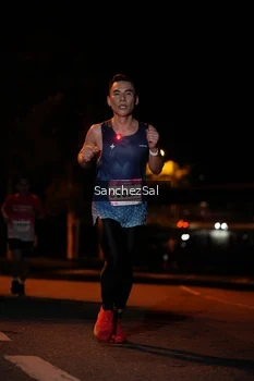 Runner Photo 1752242
