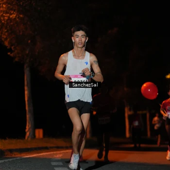 Runner Photo 1752342