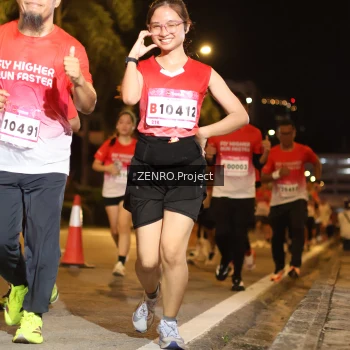 Runner Photo 1752350