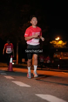 Runner Photo 1752408