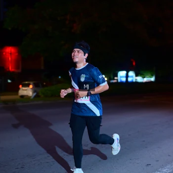 Runner Photo 1752499