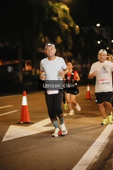 Runner Photo 1752520
