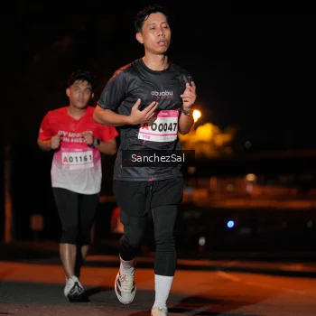 Runner Photo 1752541