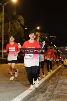 Runner Photo 1752565