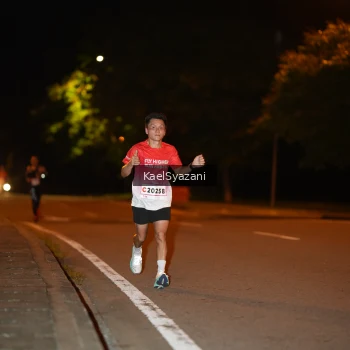 Runner Photo 1752642