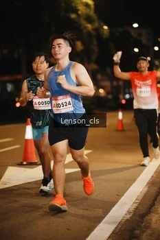 Runner Photo 1752679