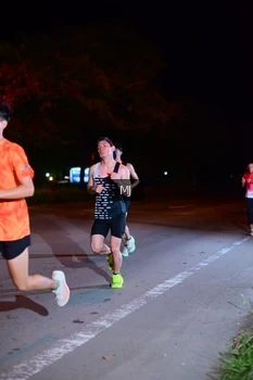 Runner Photo 1752690