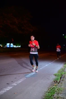 Runner Photo 1752715