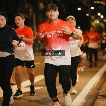 Runner Photo 1752851