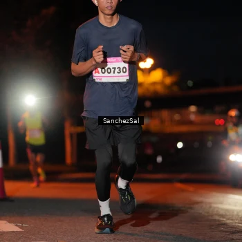 Runner Photo 1752971