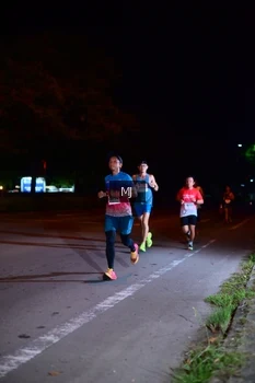 Runner Photo 1753086