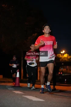 Runner Photo 1753137