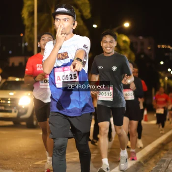 Runner Photo 1753343