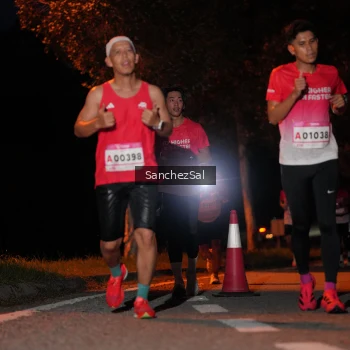Runner Photo 1753349