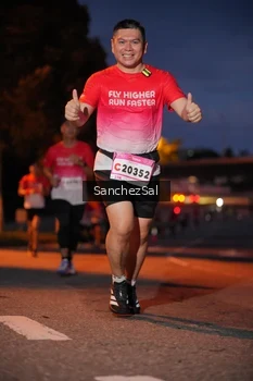 Runner Photo 1753557