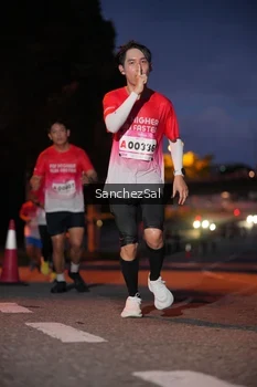 Runner Photo 1753616
