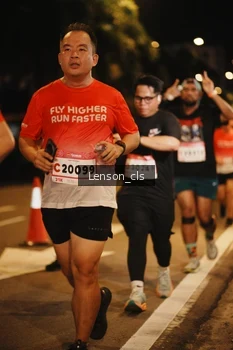 Runner Photo 1753661