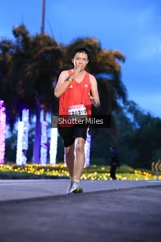 Runner Photo 1753716