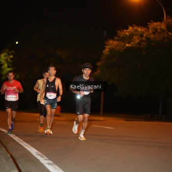 Runner Photo 1753774
