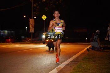 Runner Photo 1753872