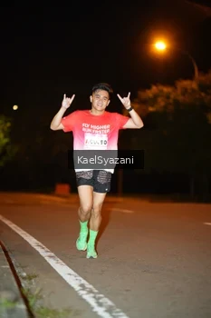 Runner Photo 1754000