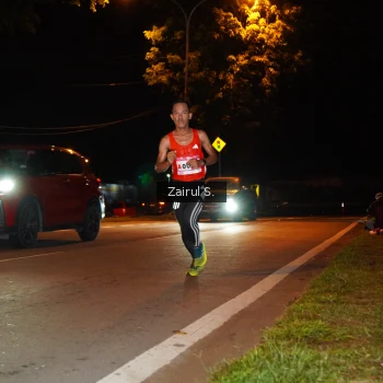 Runner Photo 1754021