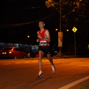 Runner Photo 1754049