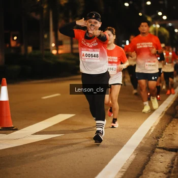 Runner Photo 1754135