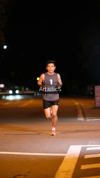 Runner Photo 1754256