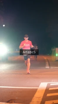 Runner Photo 1754294